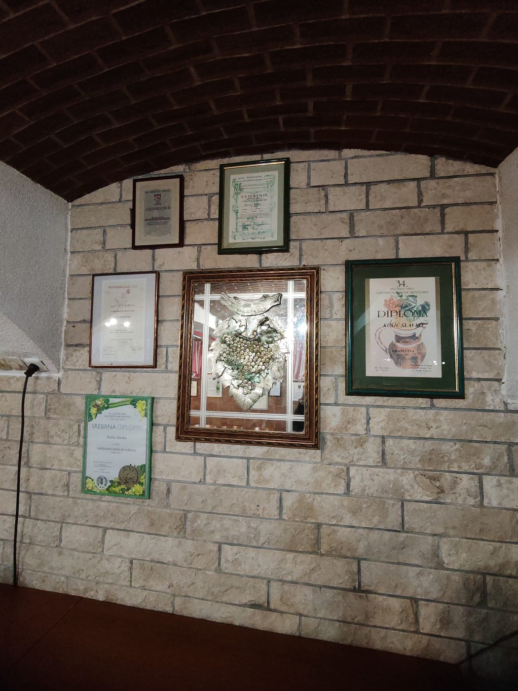 Diploma Vinarije Kušić